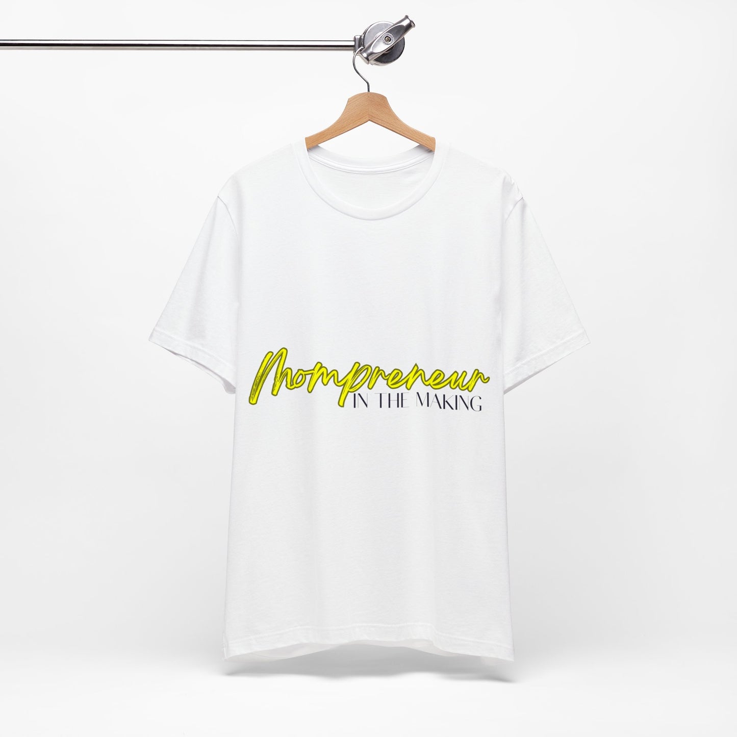 MOMPRENEUR IN THE MAKING UNISEX JERSEY SHORT SLEEVE TEE-YELLOW